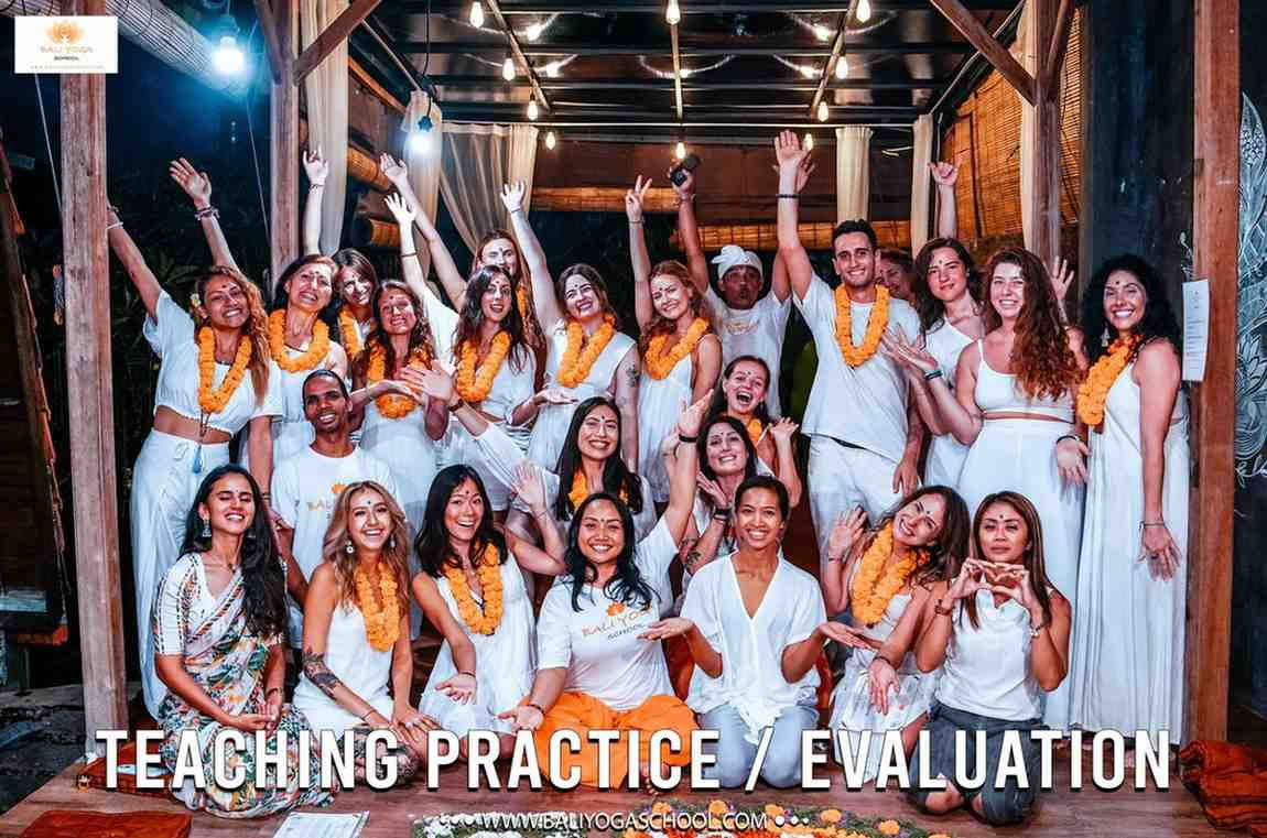 500 timers Yin Yoga-læreruddannelse i Bali Uluwatu
