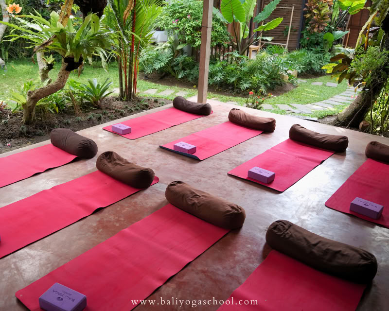 100 timers yin-yoga læreruddannelse på Bali, Indonesien