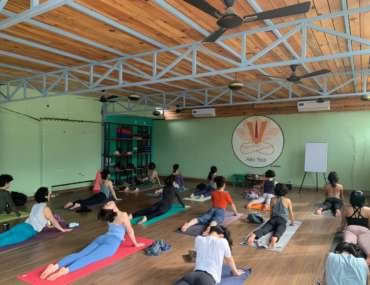 100-timers yogalæreruddannelse i Rishikesh