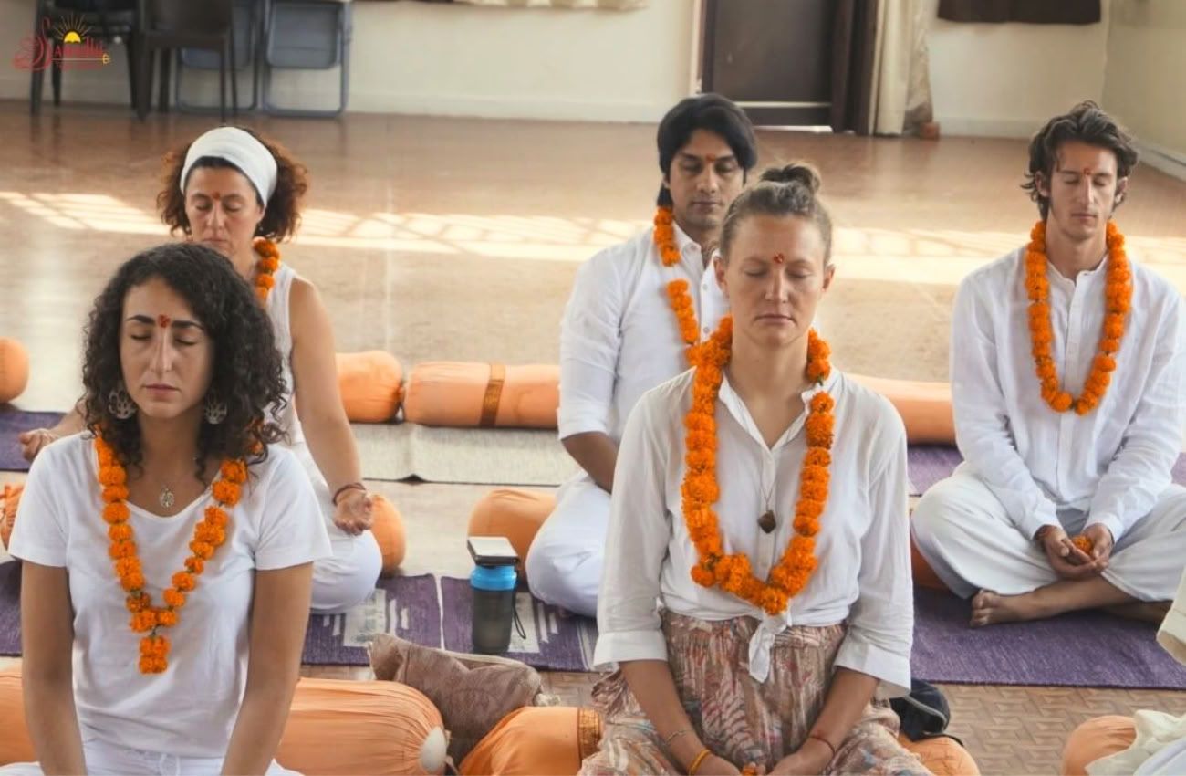7 dages kundaliniyoga-retreat i Rishikesh