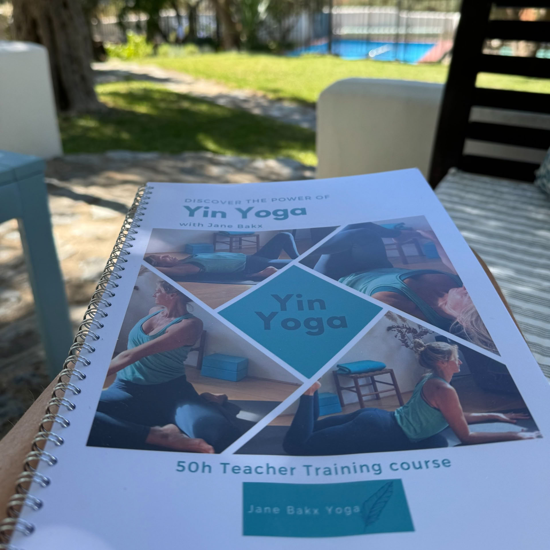 50 timers Yin Yoga-kursus - oktober