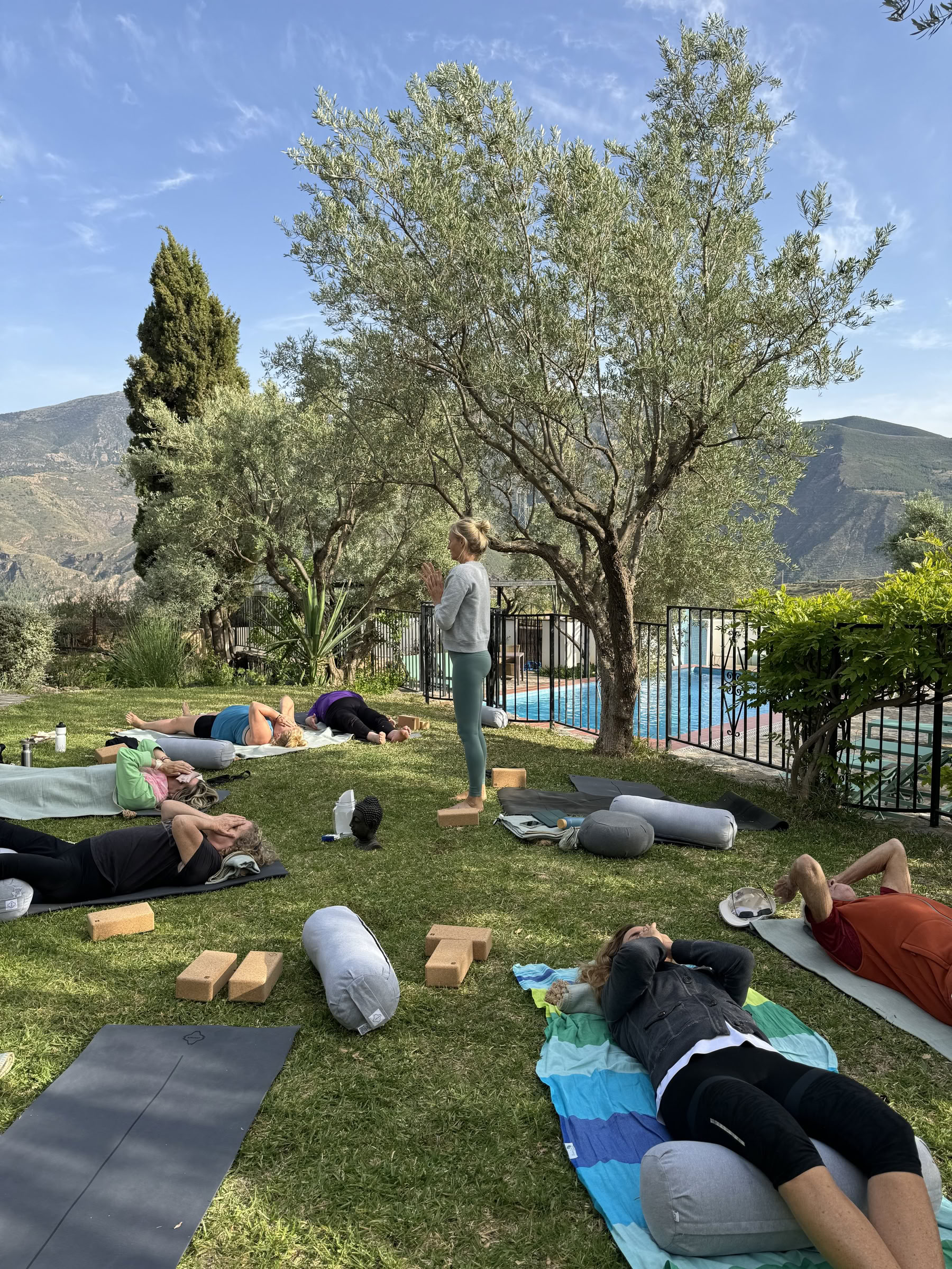 7-dages yoga-retreat for at genfinde forbindelsen og genoprette balancen i Orgiva, Spanien