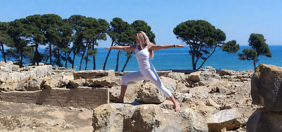 Yoga- og vinarrangementer