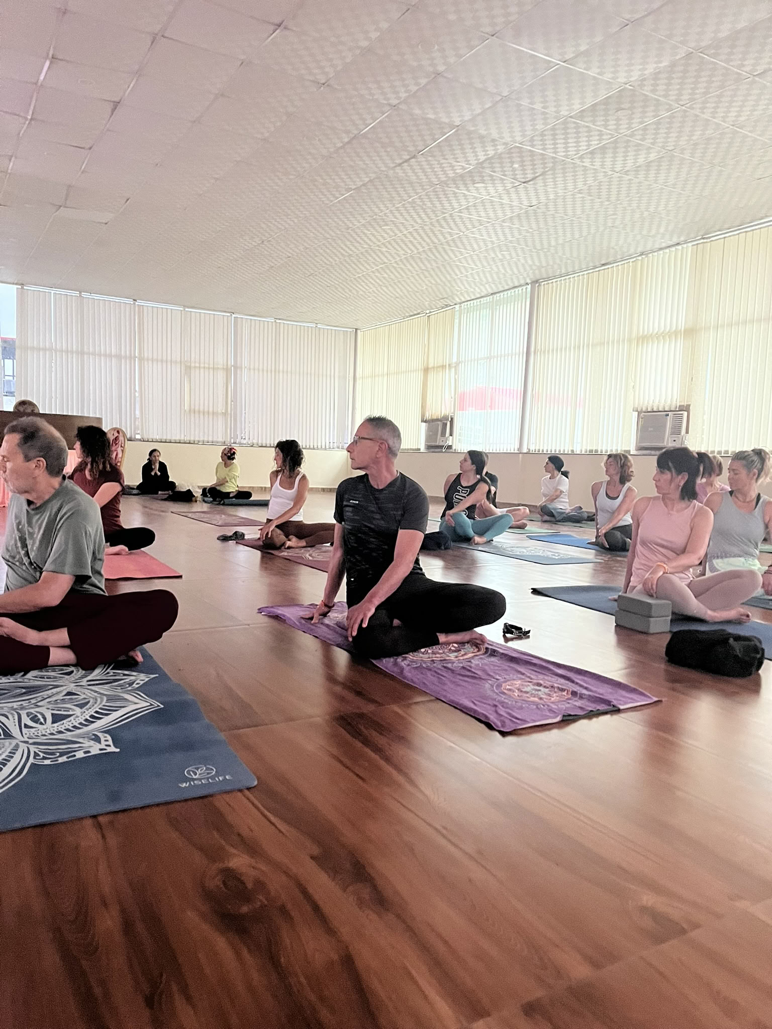 Yoga-retreat i Indien | Rishikesh og Goa