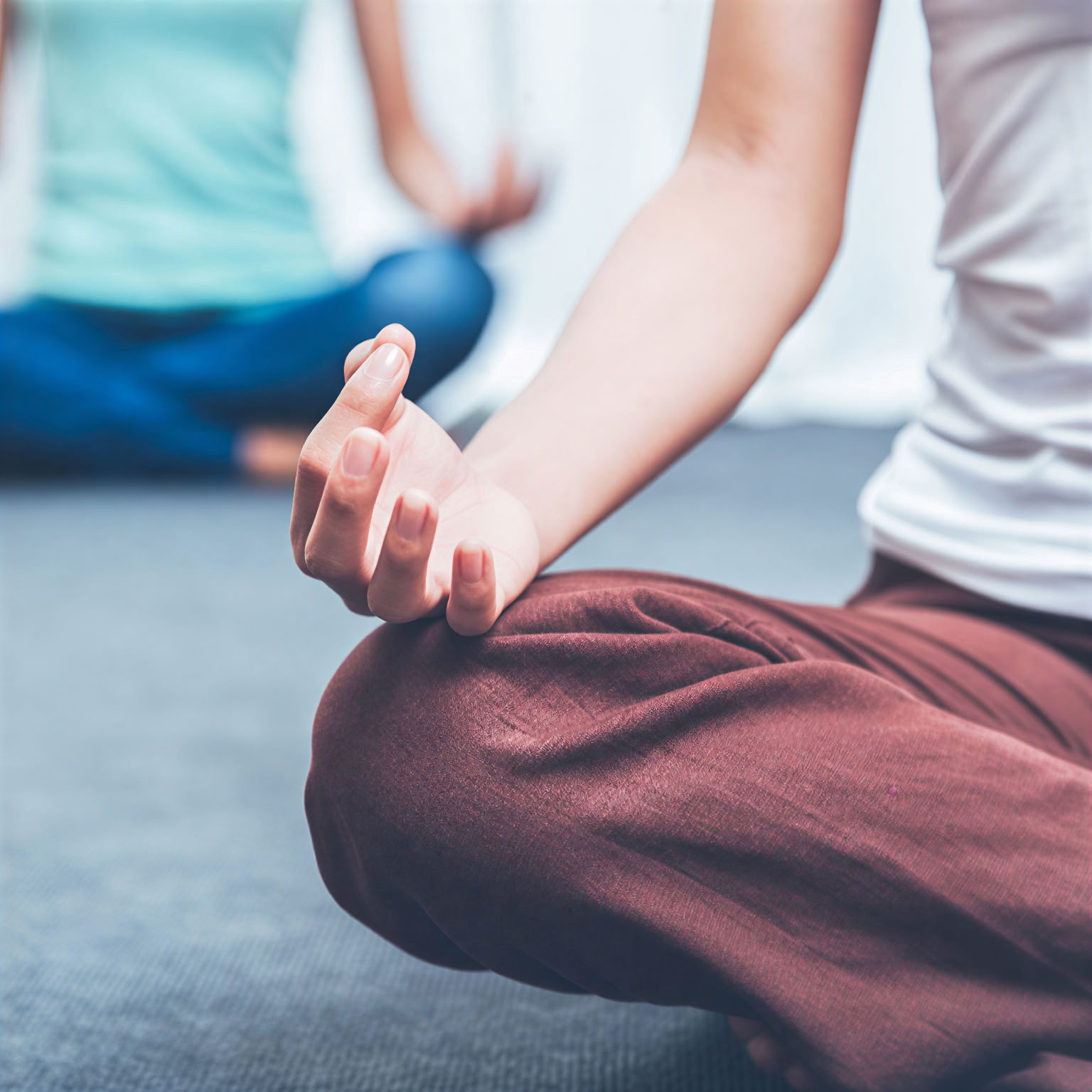 Robuste teenagere og tweens - yoga og legeterapi