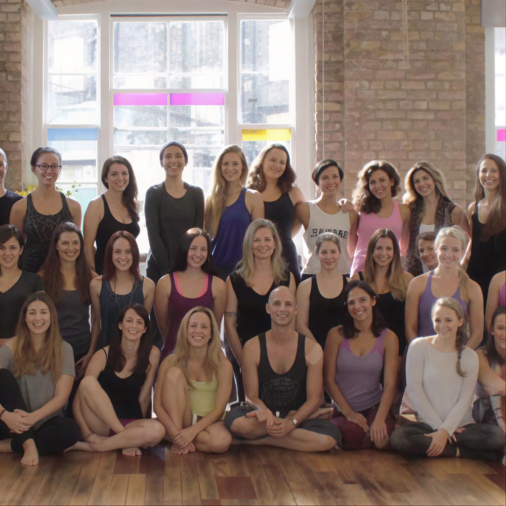 Vinyasa-yogaværksted med lydhealing