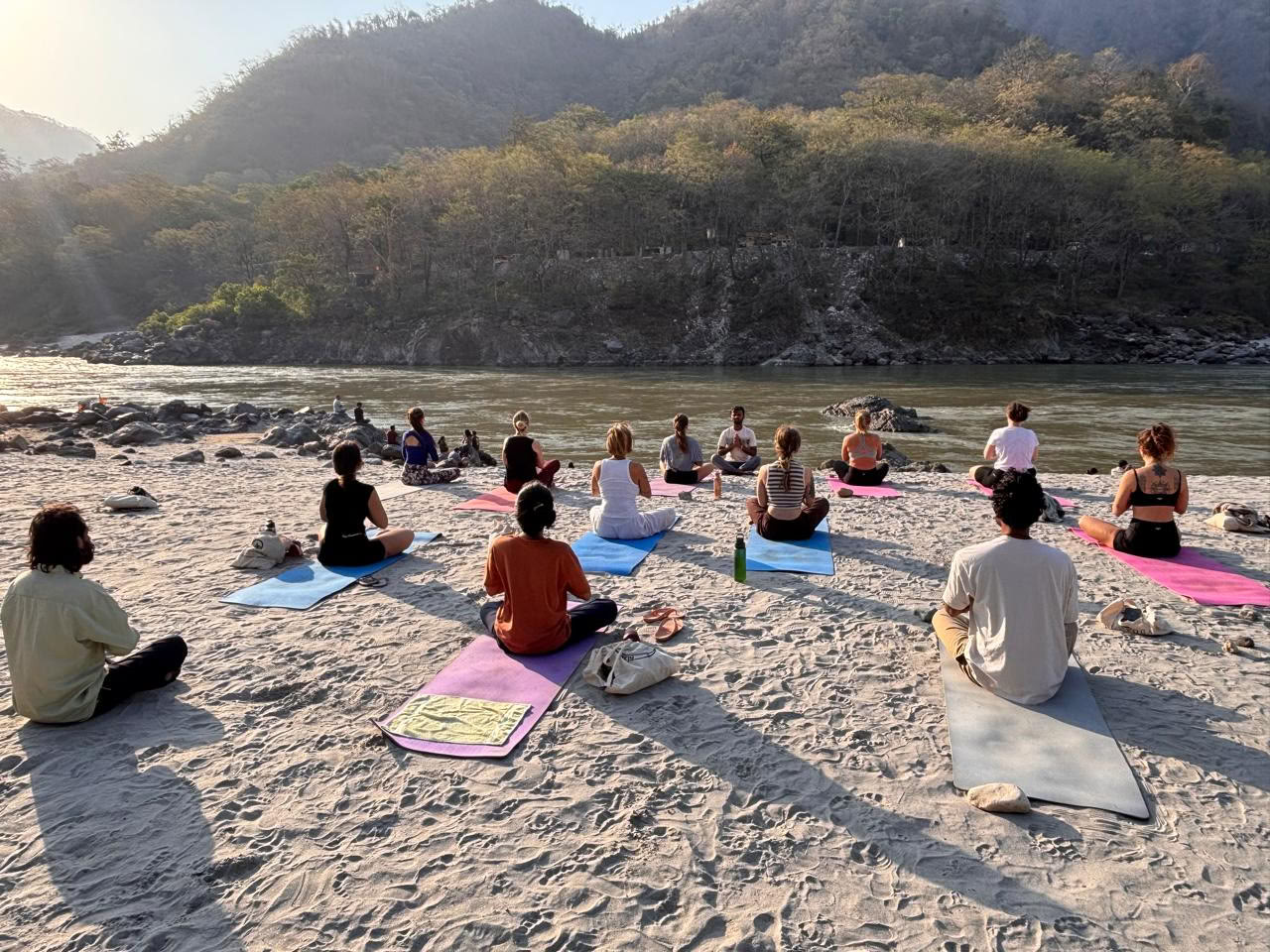 200 timers yogalæreruddannelse i Indien