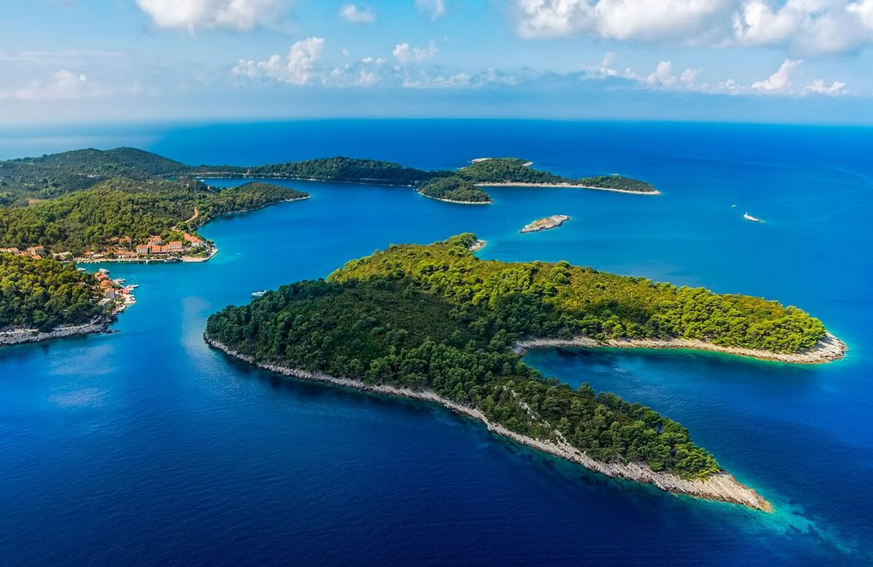 6 dages yogaferie og sejleodyssé i Kroatien