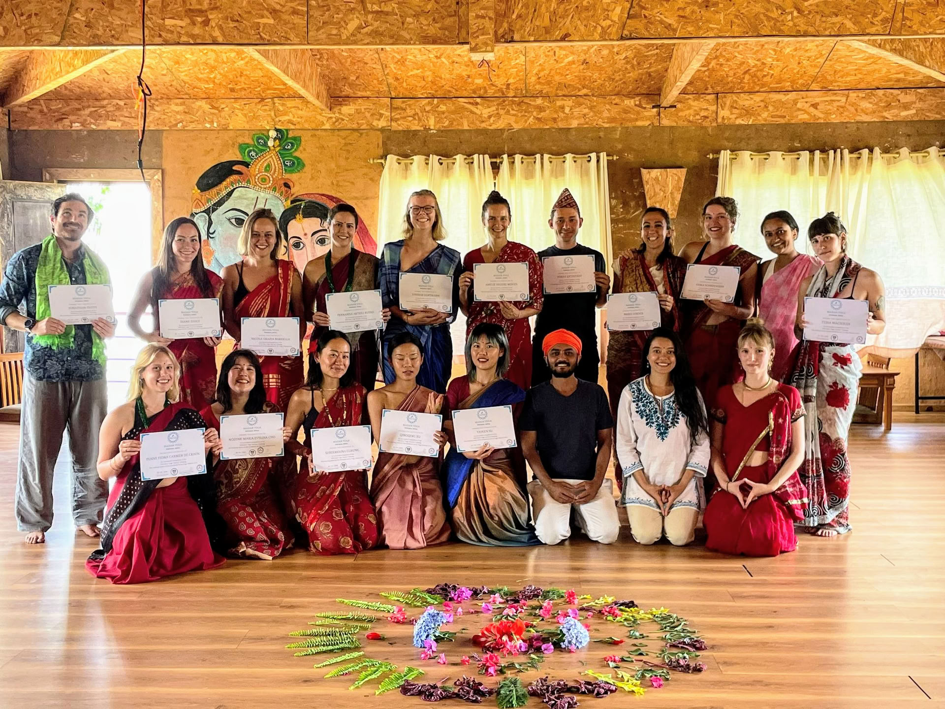 200 timers yogalæreruddannelse med Himalayaudsigt i Astam nær Pokhara