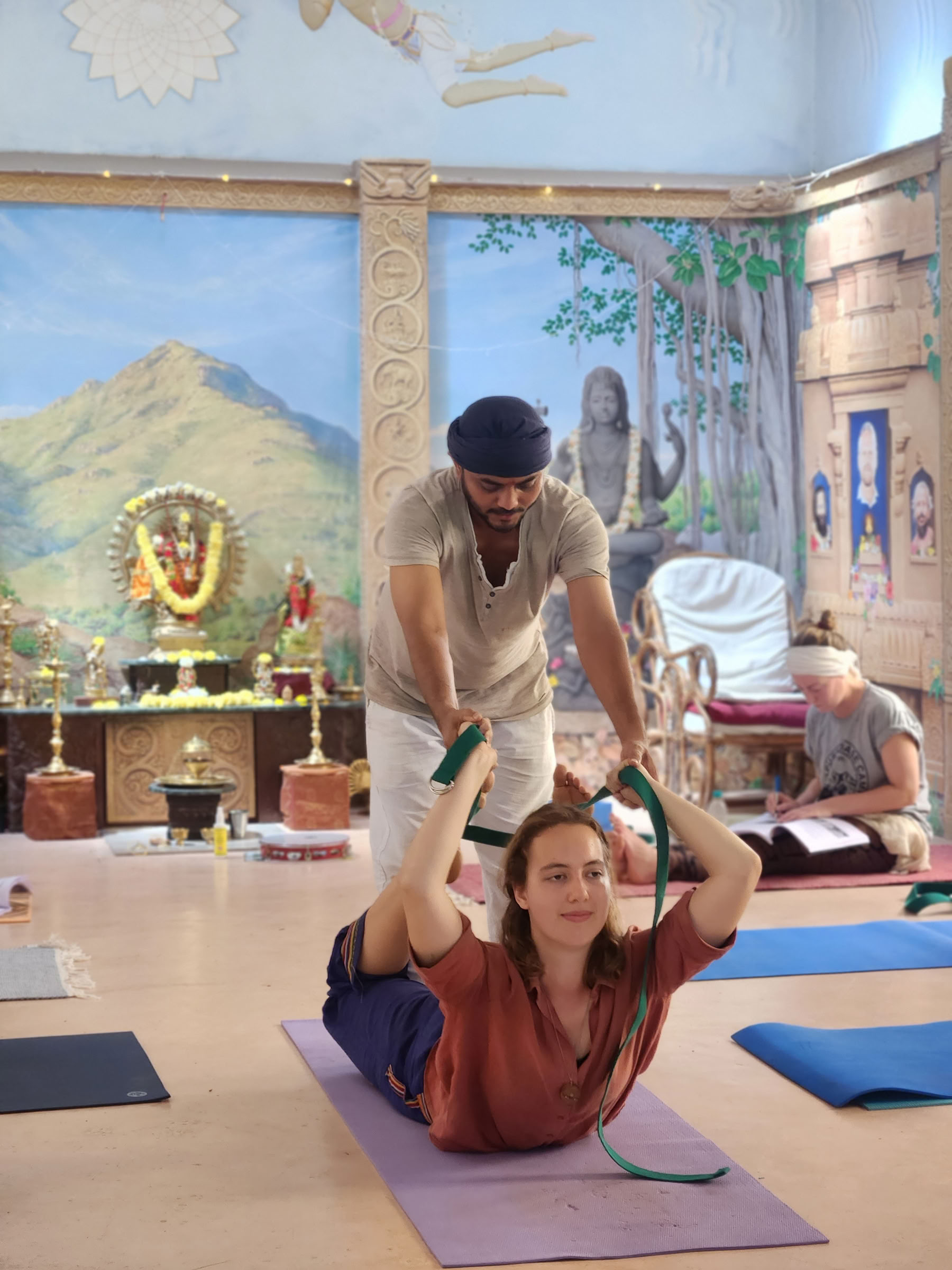 200 timers yogalæreruddannelse
