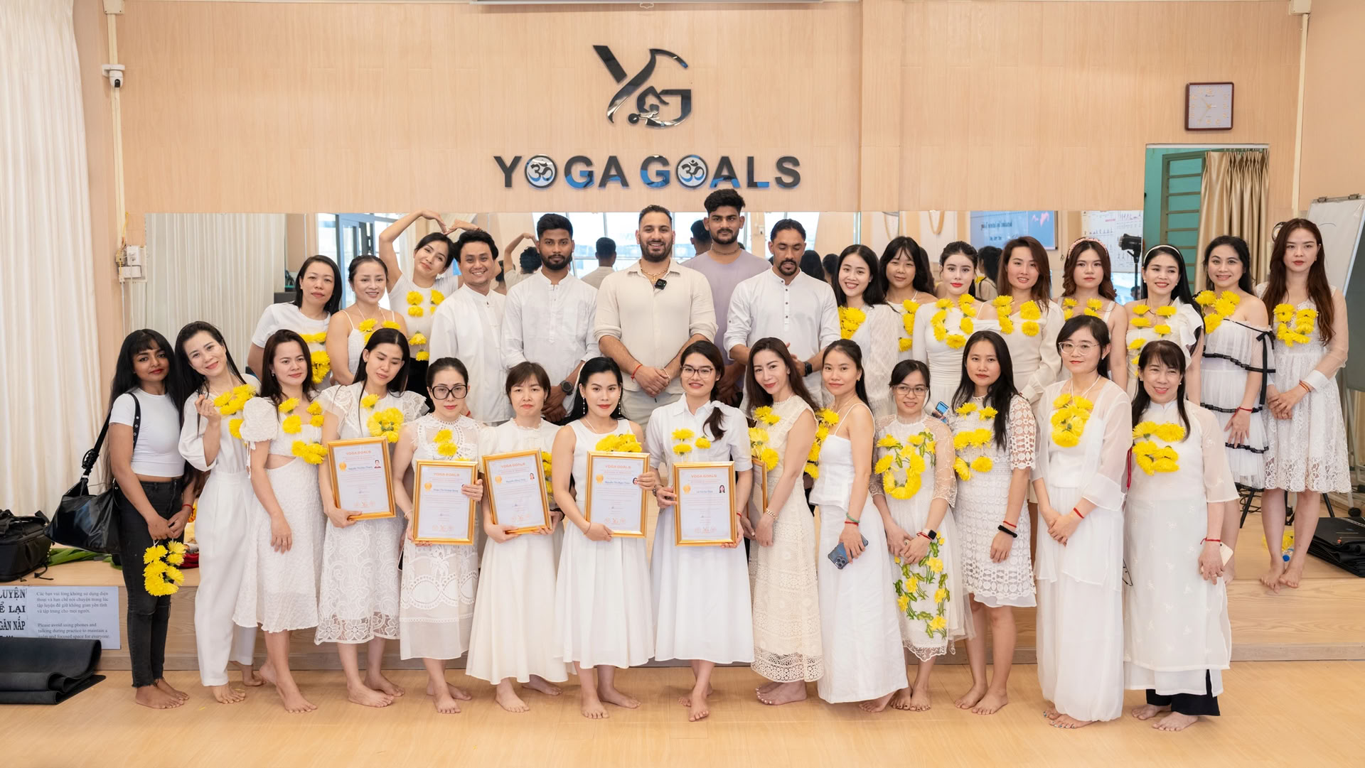 200-timers yogalæreruddannelseskursus (TTC)