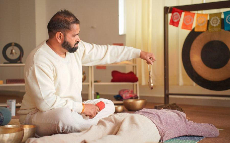 Lydhealing læreruddannelseskursus