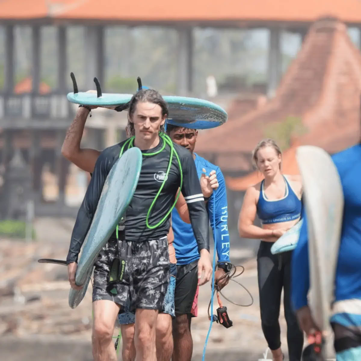 Surf- og yoga-retreat på Bali