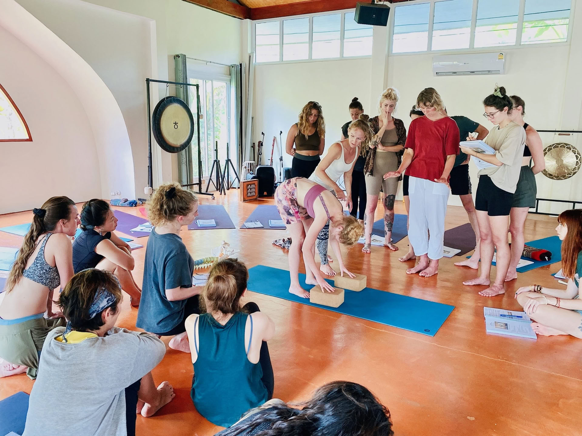 200-timers yogalæreruddannelse i Thailand