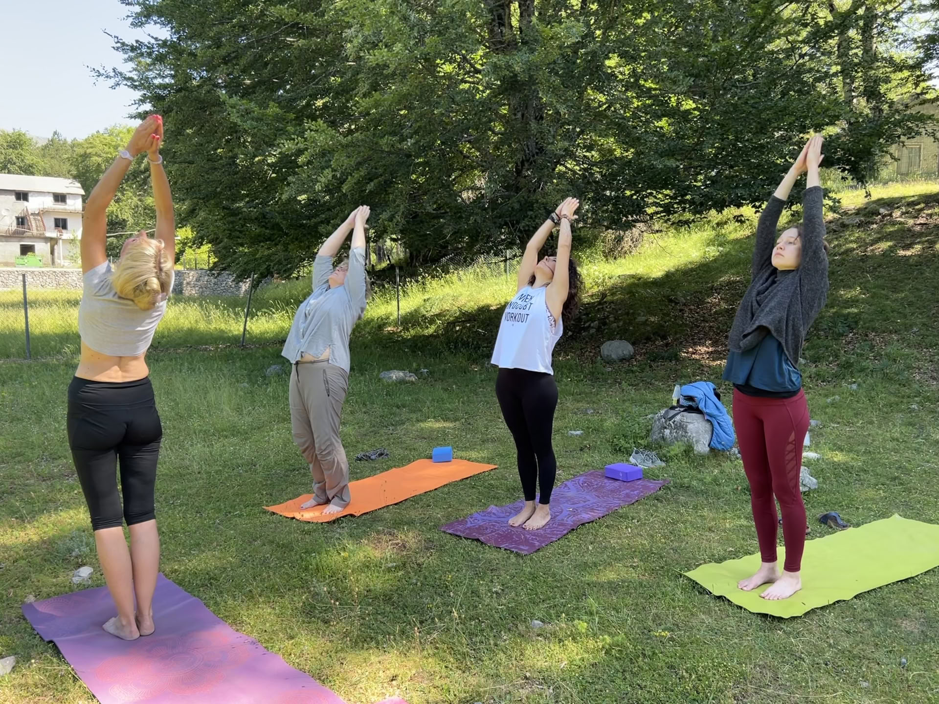 Razma bjerg-wellnessretreat for krop-sind-harmoni
