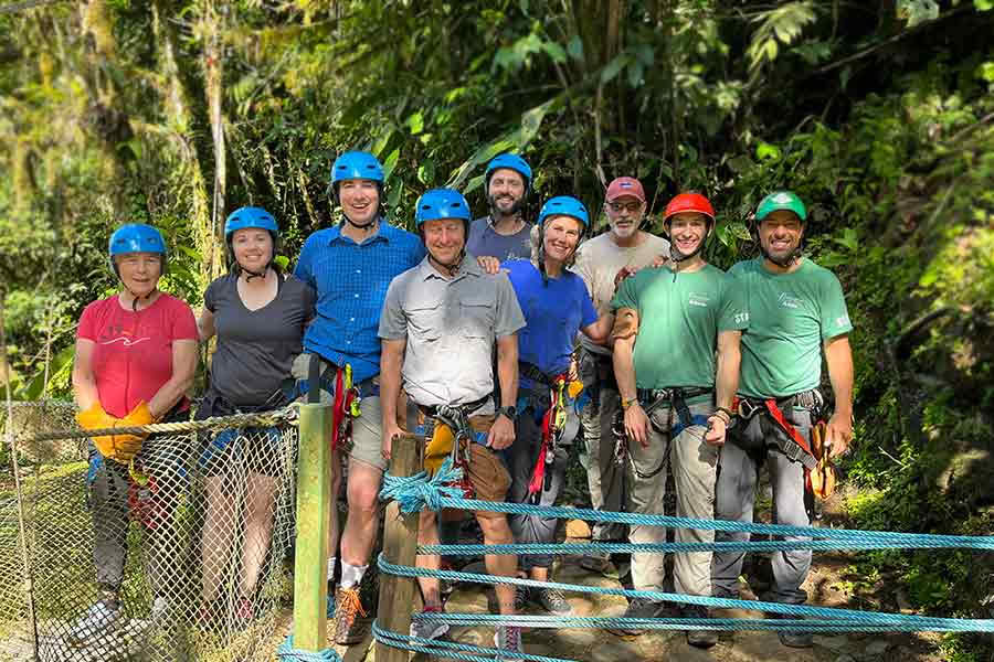 Ziplining på Pacuare-floden