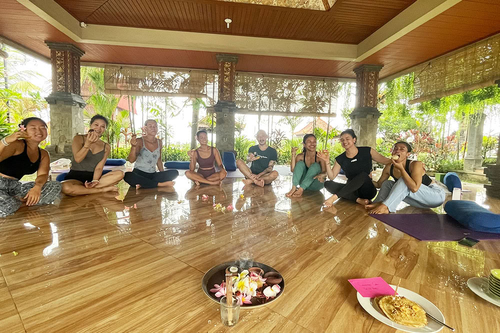 200 timers Ashtanga Vinyasa-yogalæreruddannelse på Bali