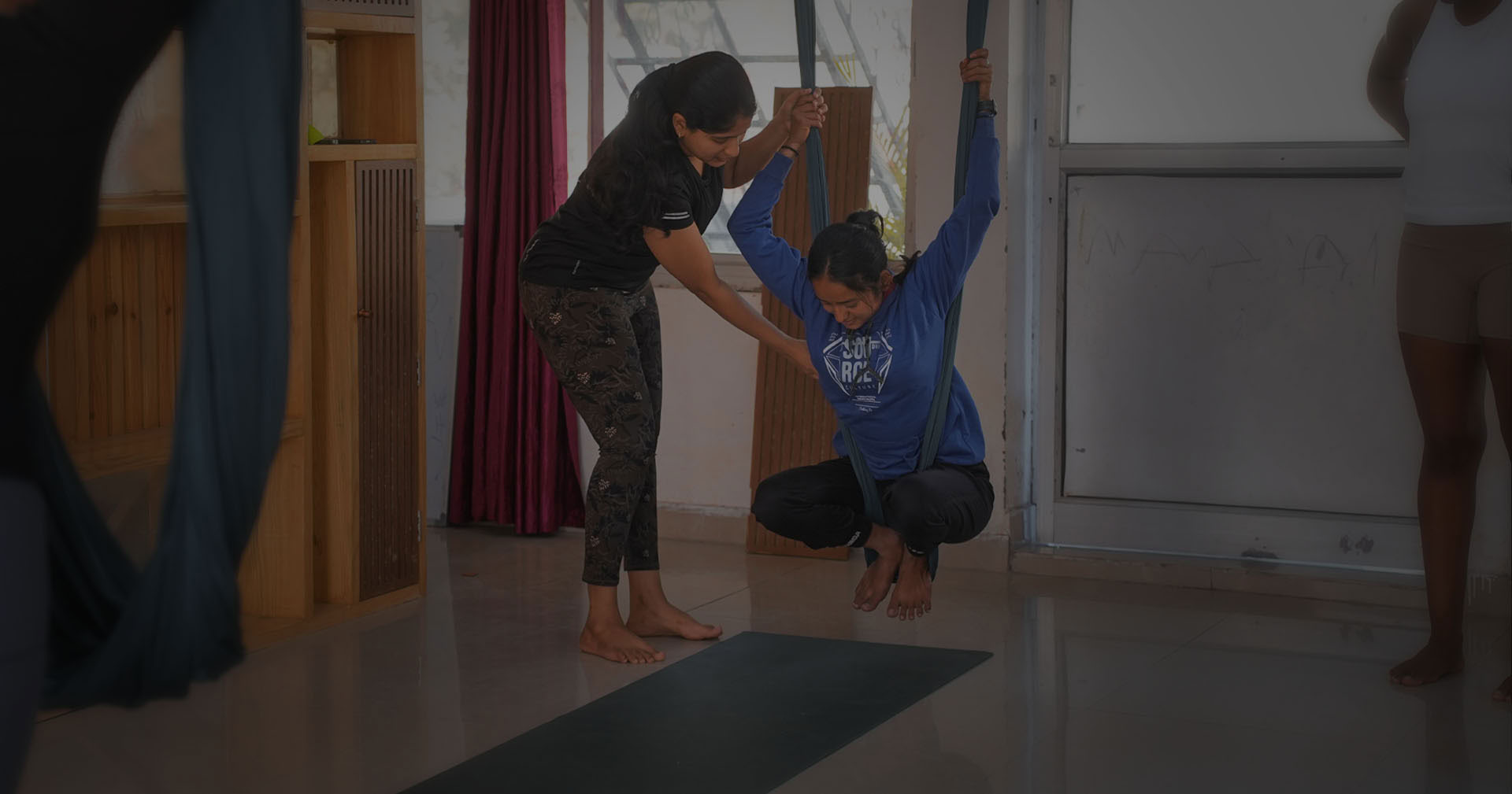Aerial Yoga-læreruddannelseskursus – 25. jan. til 29. jan. 2027
