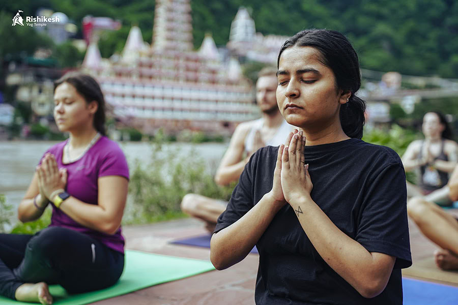 5-dages yoga- og meditationsretreat med lydhealing-session