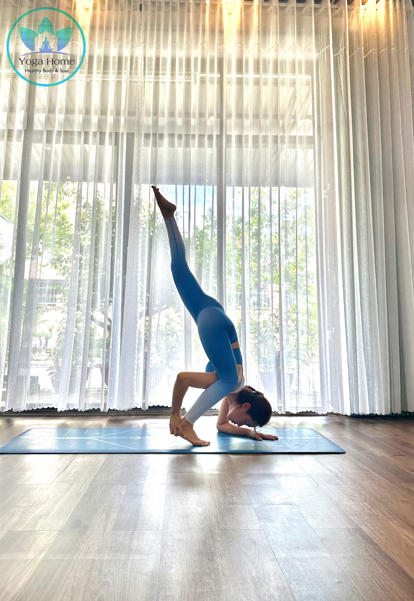200-timers yogalæreruddannelse på Yoga Home School