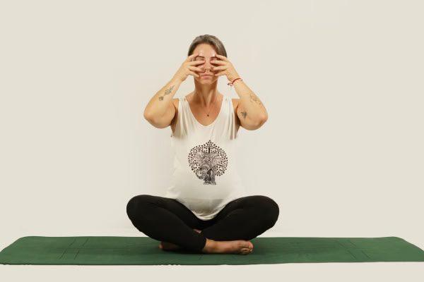 200 timers YTTC + certificering i prænatal yoga