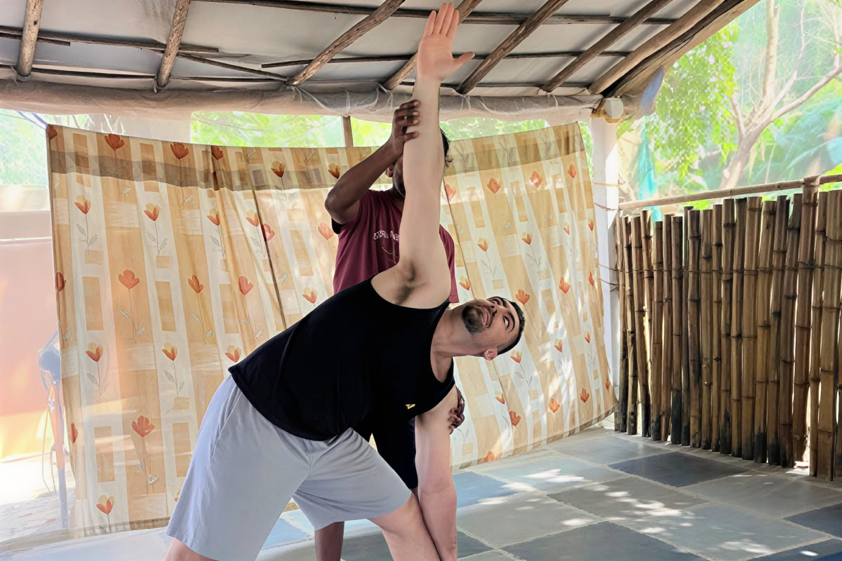 Yoga-retreattræning i Goa for begyndere