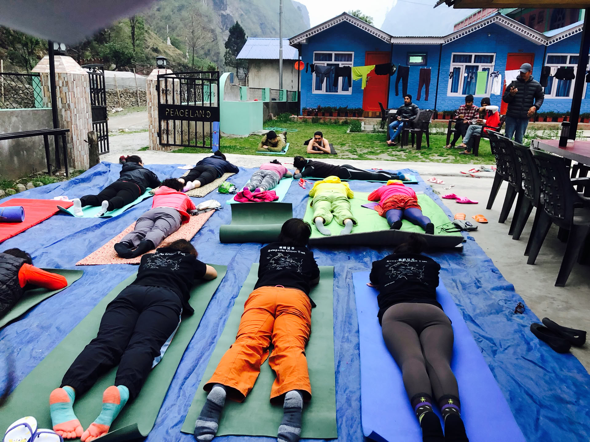 Annapurna-cirklen yoga-trek