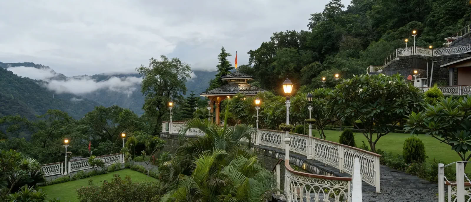 500-timers yogalæreruddannelse i Rishikesh