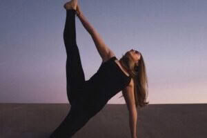 200 timers yogalæreruddannelse - spor 1