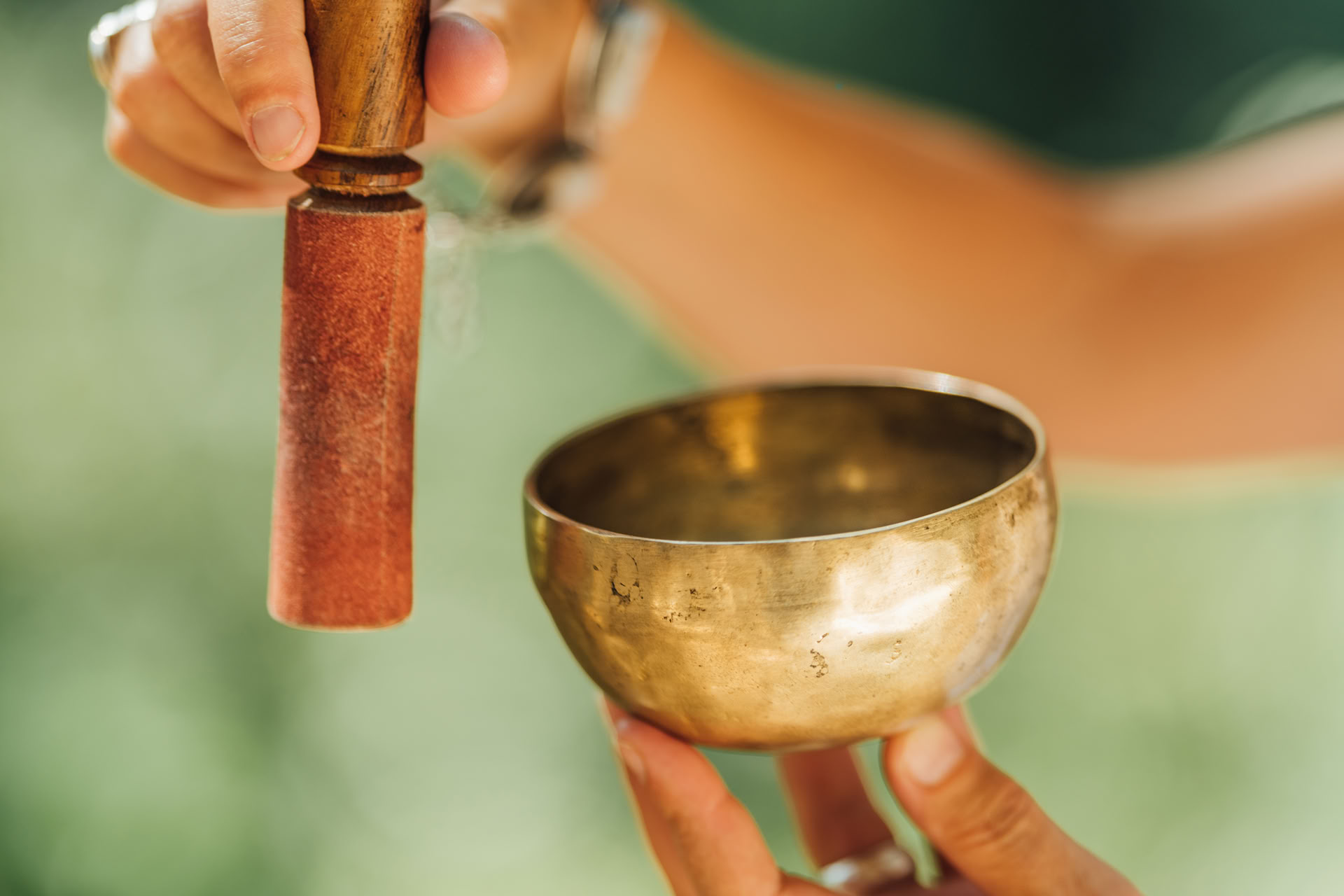Akupunktur & lydhealing i Ubud - dyb hvile og afslapning