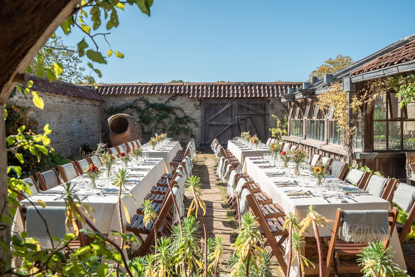 Sommer-solhvervsretreat med Alex Mytton og 42 Acres