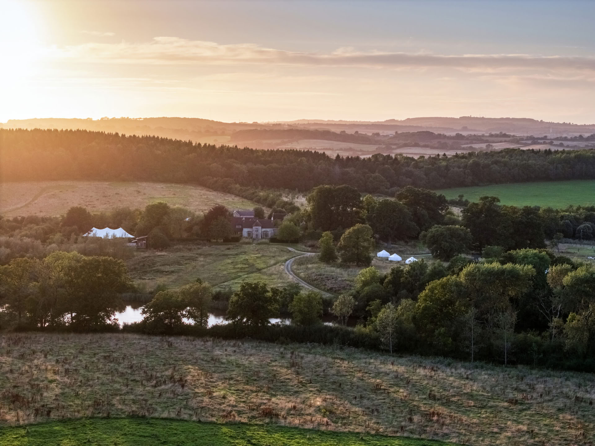 Sommer-solhvervsretreat med Alex Mytton og 42 Acres