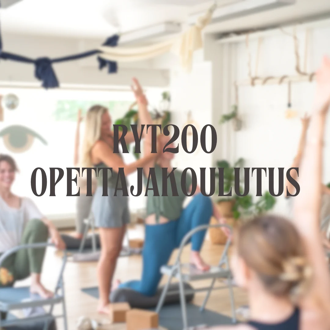 RYT200 yogalæreruddannelse 2026-2027