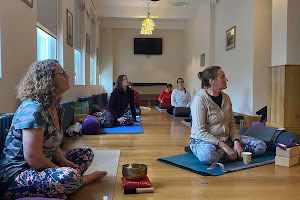 Mindful Yin, Restorativ Yoga & Yoga Nidra-meditationsworkshop