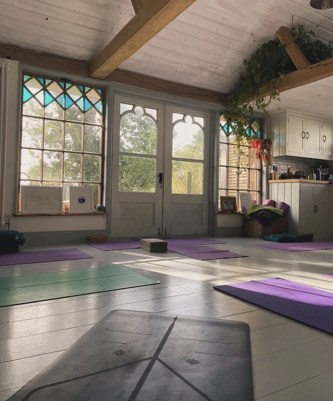Yoga-retreat i det sydvestlige Frankrig: en udforskning af kreativitet og hvile