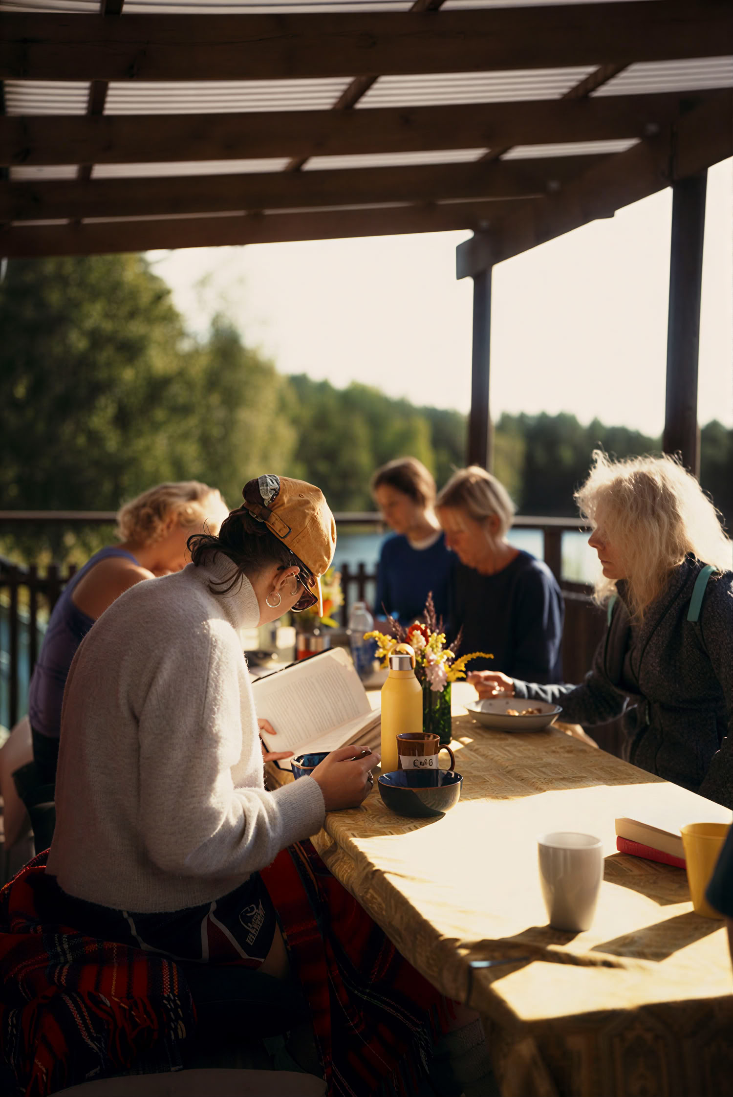 Vild Sverige-yogaretreat: Hvil og genforbind med naturen i den svenske skov