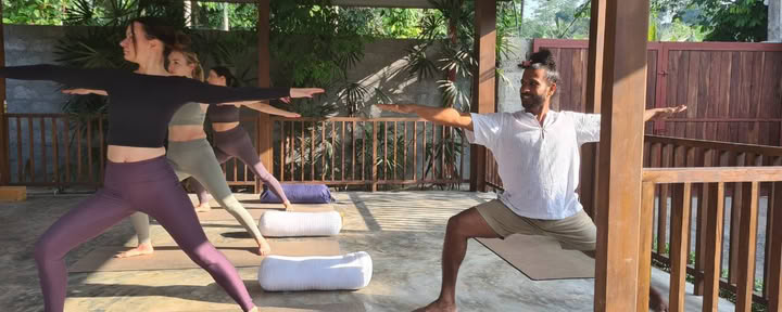 Julesjæls-retreat hos Yoga Bee Sri Lanka