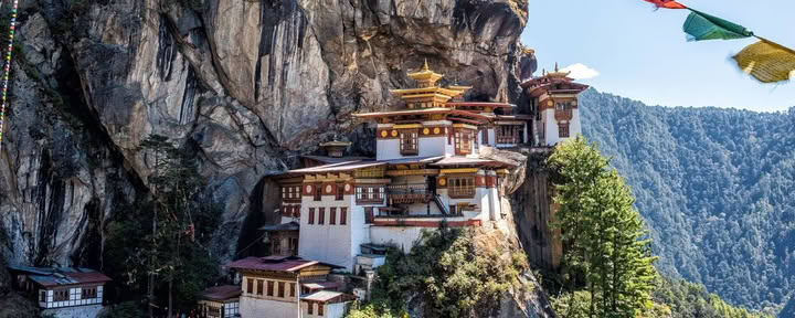 Spirituelt yogaretreat og trekking i Bhutan i 2027