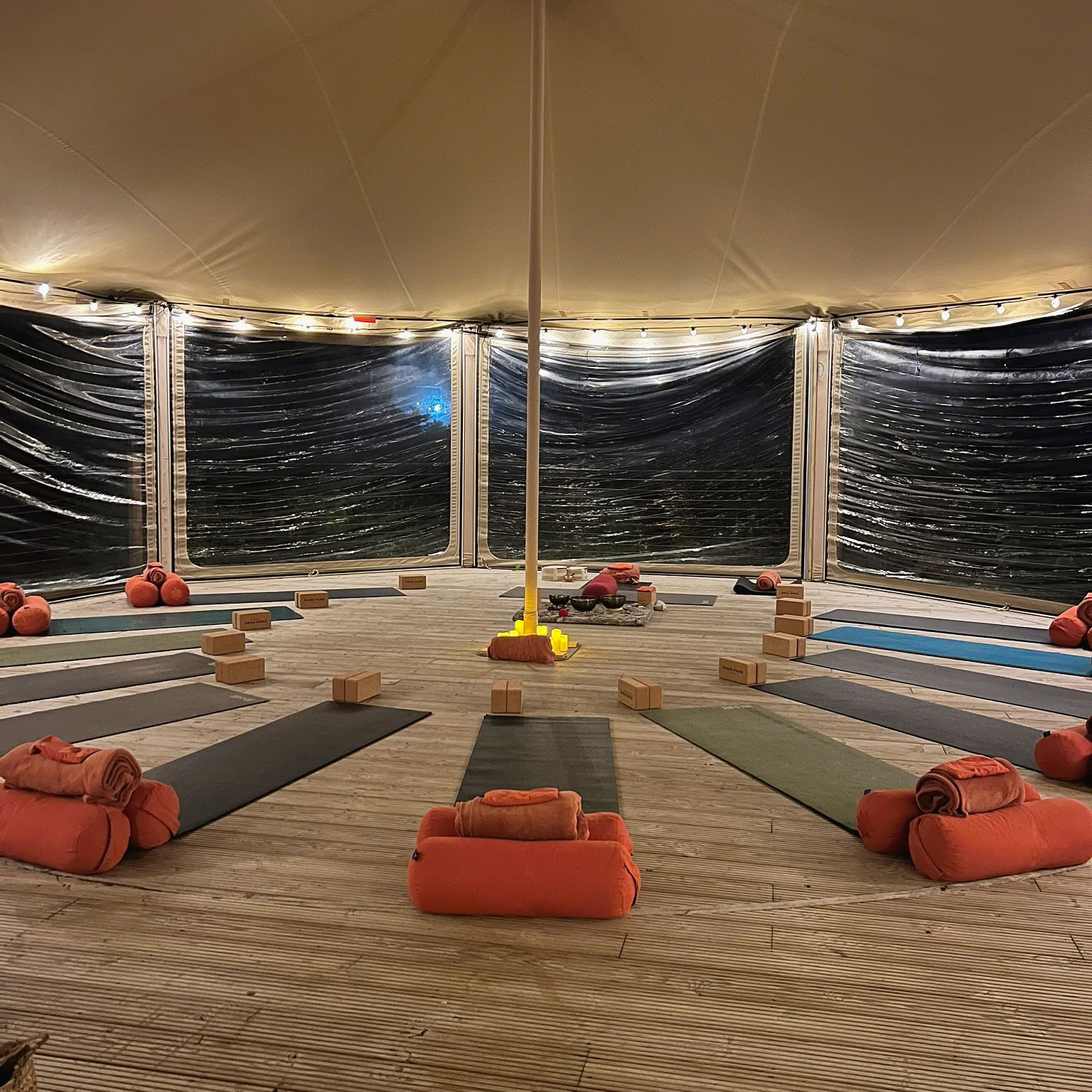 Yoga-retreat i trætoppene i Devon