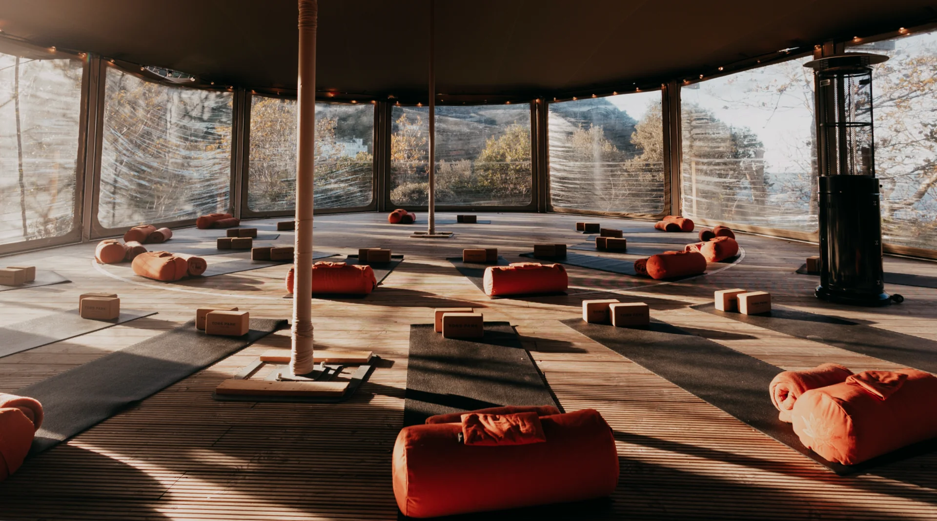 Yoga-retreat i trætoppene i Devon