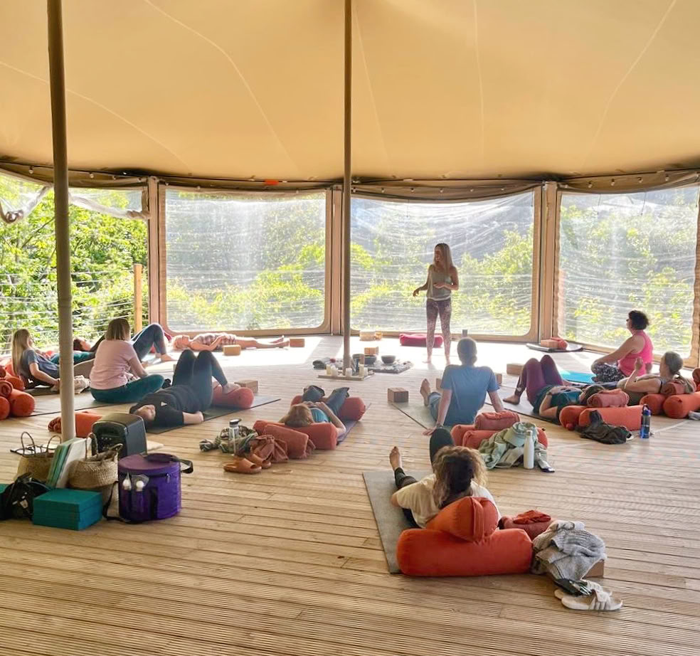 Yoga-retreat i trætoppene i Devon