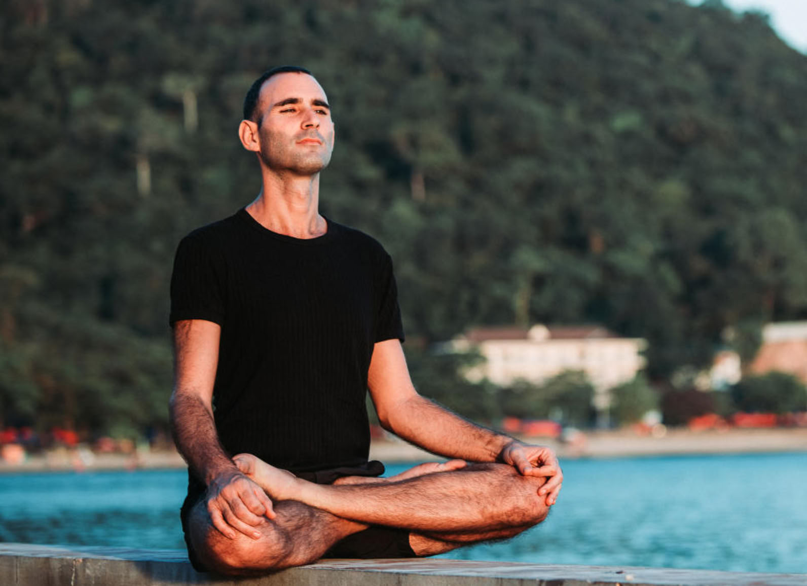 30H CET - Chakrasystemet i praksis