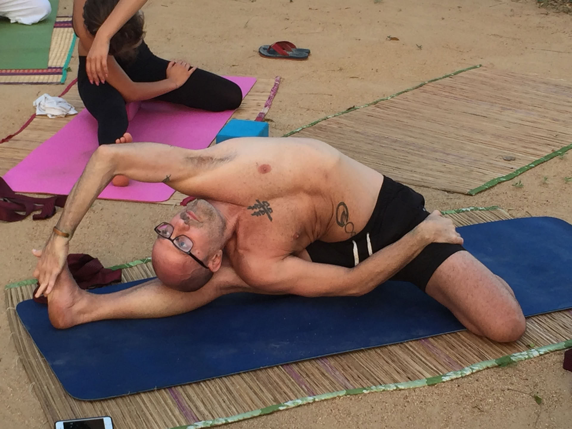 Rob Hess - Jule-/nytårsprana yoga-flow