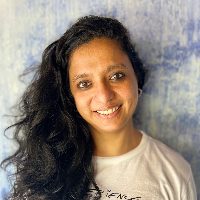 Samanta Duggal - Traditionel Hatha Yoga og Stressaflastning