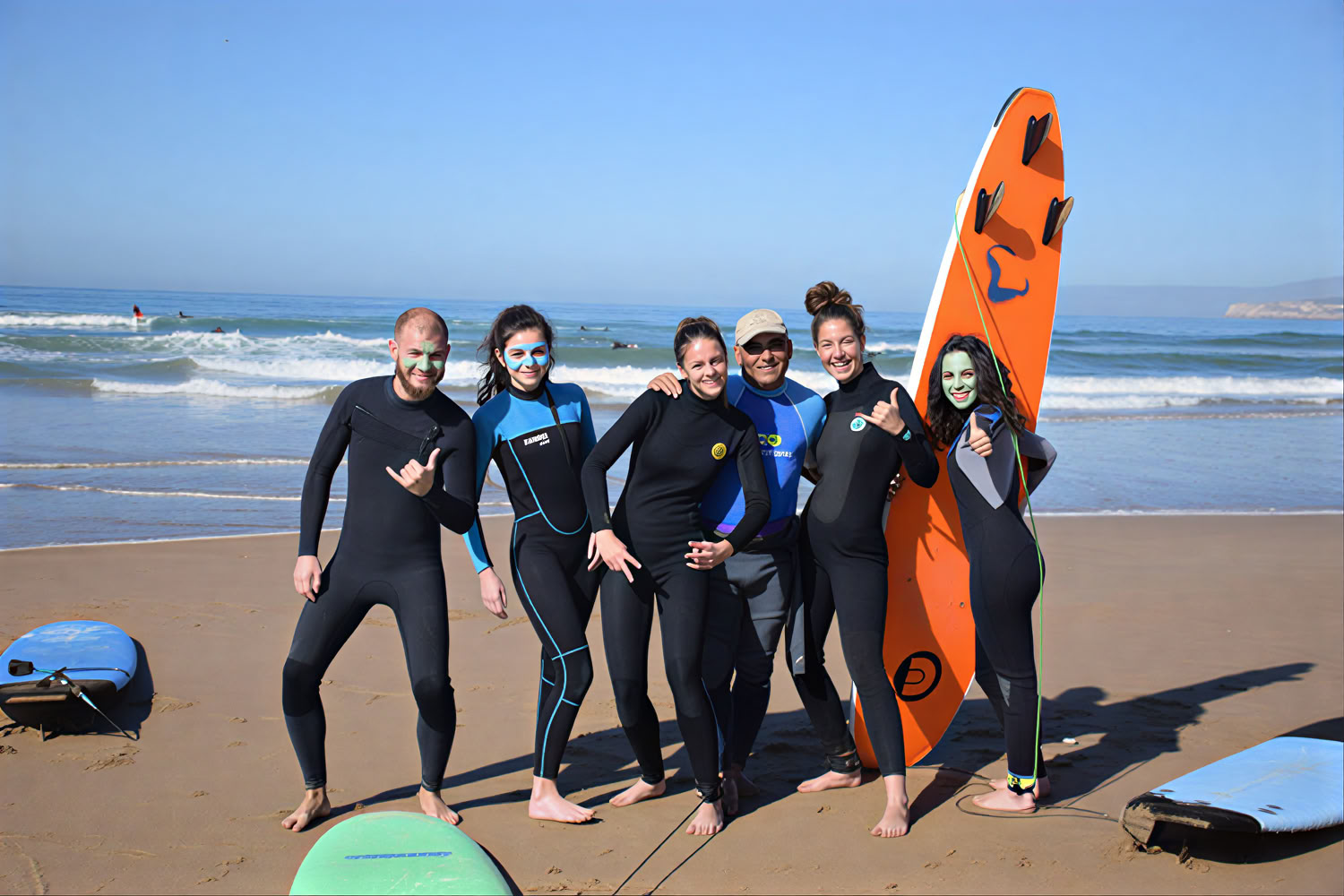 Surf- og yoga-pakke