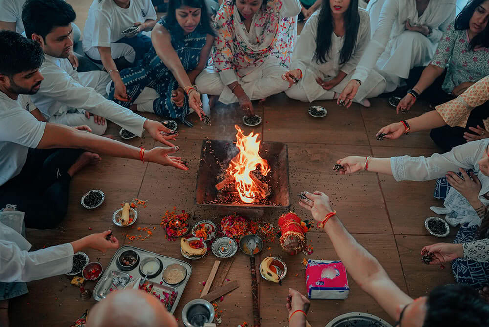200-timers yogalæreruddannelse i Rishikesh – 1. jan. til 22. jan. 2027