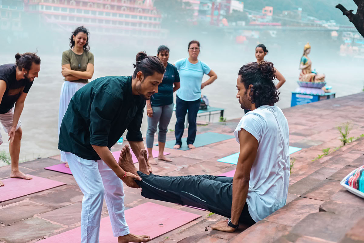 Aerial Yoga-læreruddannelse i Rishikesh, Indien