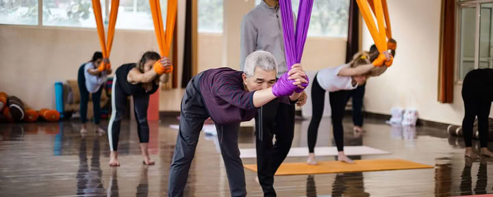 Aerial Yoga-læreruddannelse i Rishikesh, Indien