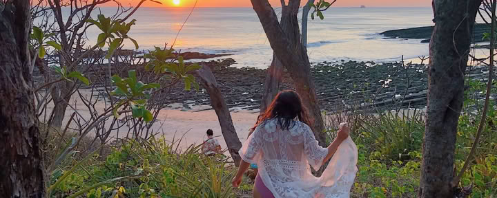 Santosha Surf-residens