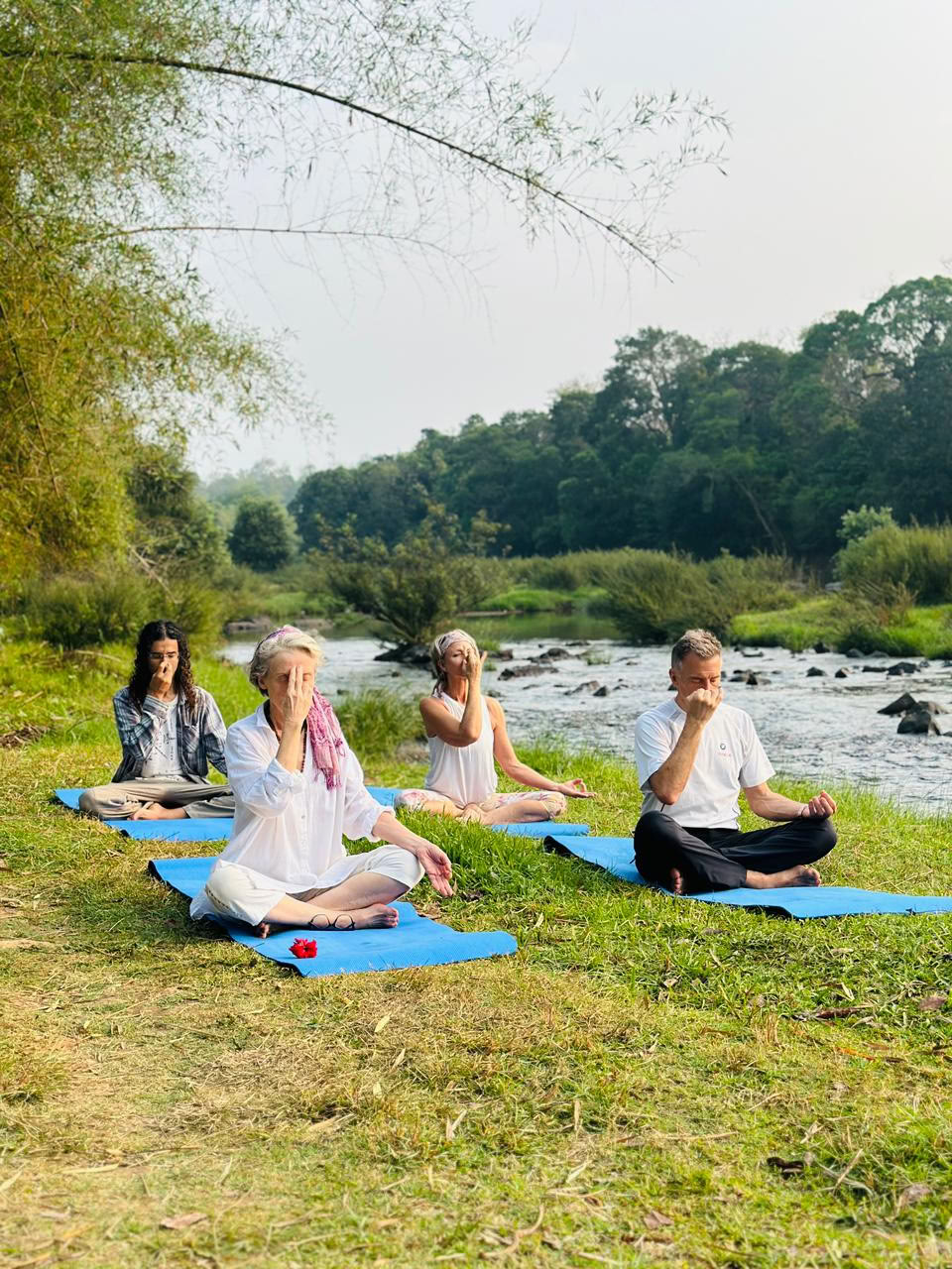 Hatha-yogaretreat med Bhoomaji